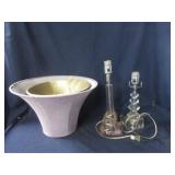 2 lamps with shades