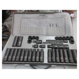 Maximum socket set