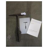 Welders chipping and scaling hammer