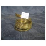 Bangle bracelet