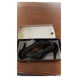 Black heels sz 11