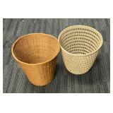 2 baskets