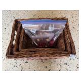 Wicker Baskets & Decor