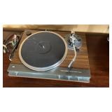 Realistic LAB-500 automatic turntable