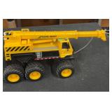 Maisto Yellowjacket crane