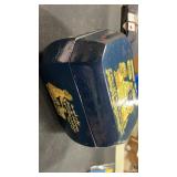 Wooden trinket box