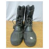 Boots size 10