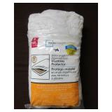 Water Proof Zippered Vinyl Mattress Protector DBL