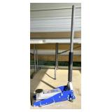 Pittsburgh 1.5 Ton Racing Floor Jack