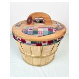 Wooden Basket with Lid and Quilt Trim