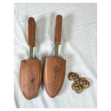 Wood Shoe Stretchers With Metal Handle and Pins
