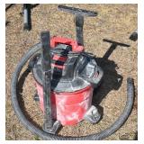 Shop Vac - works