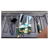 Gardening tool set