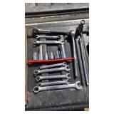 Wrenches, screw drivers and sockets