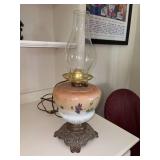 Electrified vintage Victorian-style "Gone With the Wind" (GWTW) parlor lamp