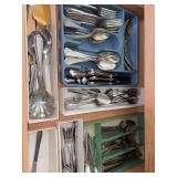 Contents of flatware drawer
