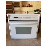 Amana (model AOCS3040WW) electric wall oven…..working condition….29-3/4 x 24-1/4 x 28-1/2