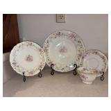 (4) 4-piece place settings of Thomas Ivory La Salle China…..includes 4 dinner plates, 4 salad plates, 4 saucers and 4 cups…..16 total pieces…..1 small chip on 1 saucer