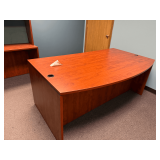 2 Wooden Desks & Cylinder Décor