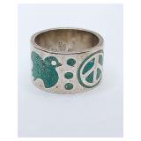 Vintage Turquoise Peace Sign Peace Dove Silver Band Mexican Ring sterling silver from Taxco, likely produced between 1948 and the late 1970s. Size 7 weighs 8 grams