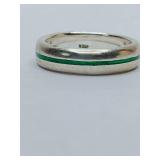 Vintage 925 sterling silver band ring featuring a distinctive green enamel striped inlay. Sterling stamped inside, size 7, weighs 4 grams.