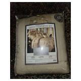 Croscill Home Queen comforter set