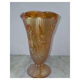 Vintage Jeannette Peach Lustre Carnival Glass Iris & Herringbone 9” Vase