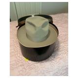Vintage Cavanagh Hats New York hat box with vintage hat as shown