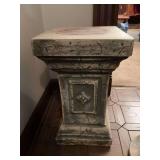 12” x 19” pedestal