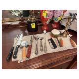 Group of miscellaneous items