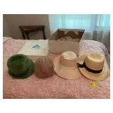 Four vintage ladies hats with a Helena Memphis box