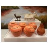 3 1/2“ x 3 1/4“ bronze deer and miscellaneous decor pieces. See photos for condition ￼￼
