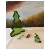 Four pieces of glass, two Christmas trees and two candies