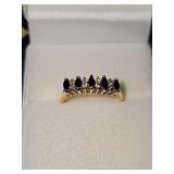 14k yellow gold ring with blue and clear stones. Size 8 weighing 3.2 g