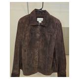 Cherokee brand chocolate brown suede leather shirt/jack size XL in very good condition.