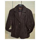 Sienna dark brown suede leather jacket. Single breasted with collar, lapels, and front seam pockets. Size 14 in very good condition.