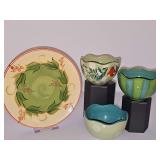One Gail Pittman 7.75-in plate (has mfg defect as shown) and three condiment bowls, 4X 2.5 in tall.