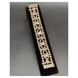 Stunning wide rhinestone bracelet - perfect for all those upcoming holiday parties