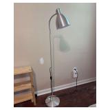 Satin silver finish floor lamp with adjustable neck - working condition (bulb not included)