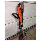 Black & Decker battery powered 20V weed eater - NO CHARGER