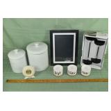 Collection of housewares including: Martha Stewart