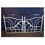 White enamel metal single day bed frame; as is