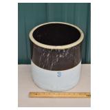 Crown 2 gallon stoneware beverage dispenser w/ lid