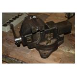5' Pro swivel vise; as is