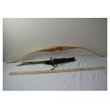 Ben Pearson Cougar 706-64' recurve bow and quiver;
