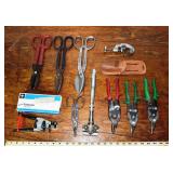 10 assorted metal cutting tools; as is