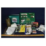 Collection of HO scale train garden cars and acces