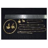 Marked 18 kt gold jewelry: bangle, 24" necklace, b