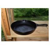 Wagner no. 8 cast iron skillet, 1058E; as is