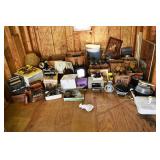 Contents of shed: glassware, china, collectibles,